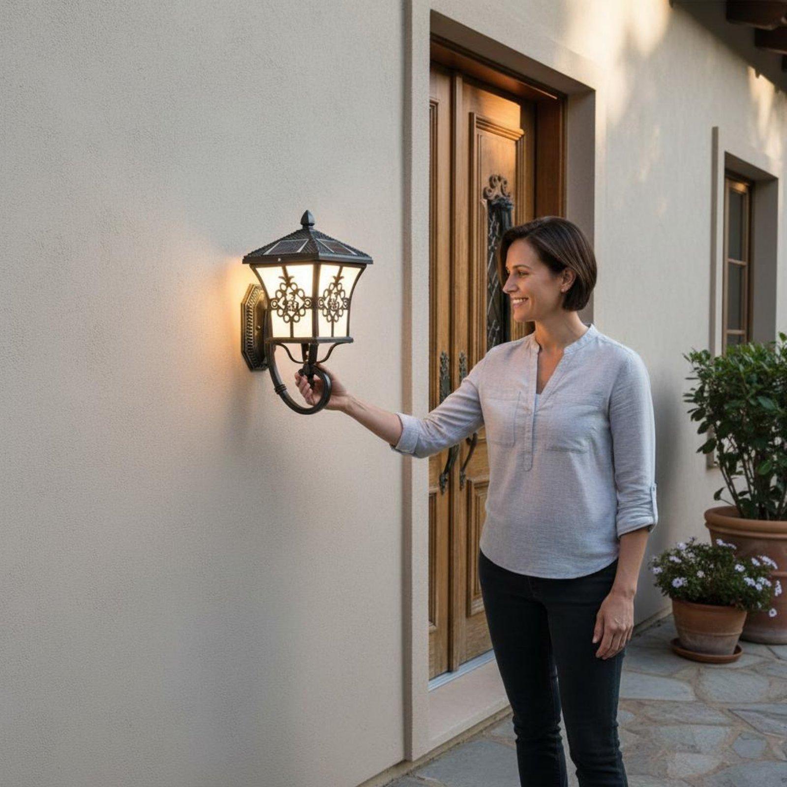 Smart Garden Lanterns - Akıllı Güneş Enerjili Duvar Lambası, Dış